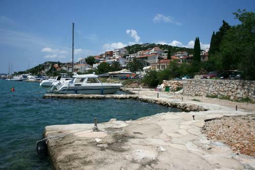 Apartment Tisno 5141b