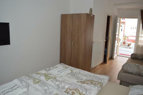 Hostal Rooms Ara?i?