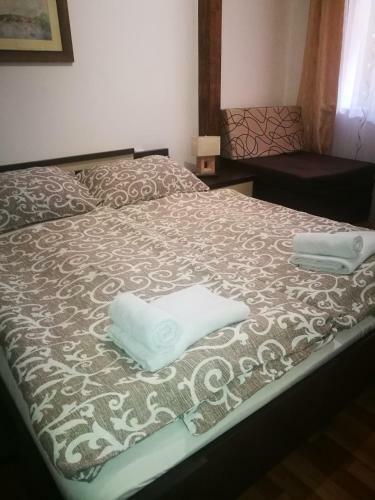 Hostal Rooms Ara?i?