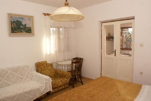 Apartments By The Sea Rogoznica - 4313