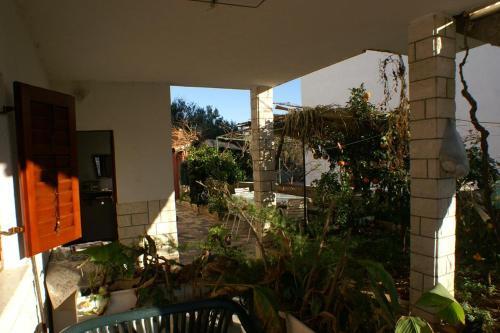 Apartments By The Sea Rogoznica - 4313
