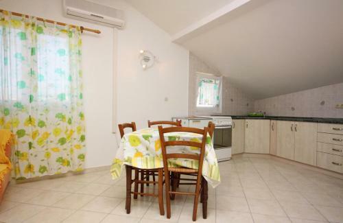 Hostal Apartment Barbat 5005b