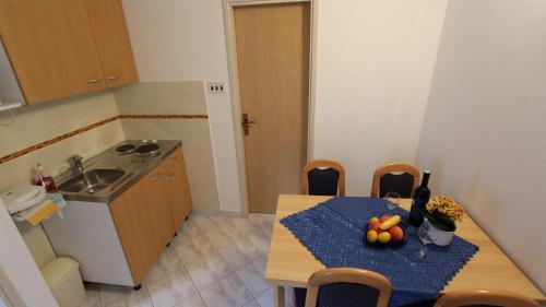Apartment Porat 22