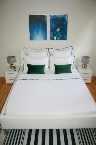 Apartamentos Villa Marinesa