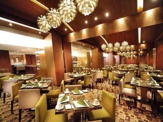 Hotel Harbour Plaza 8 Degrees