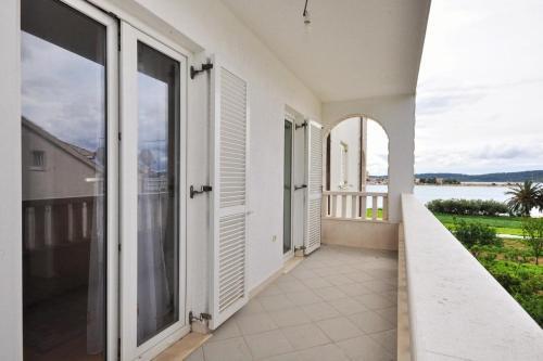 Apartment Seget Donji 10023c