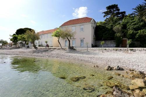Apartment Orebic 4500d