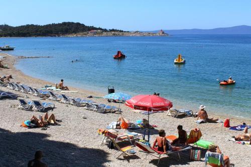 Hostal Twin Room Makarska 6834a