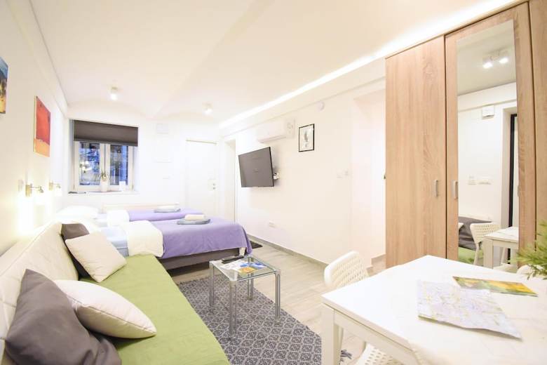 Donos Apartments
