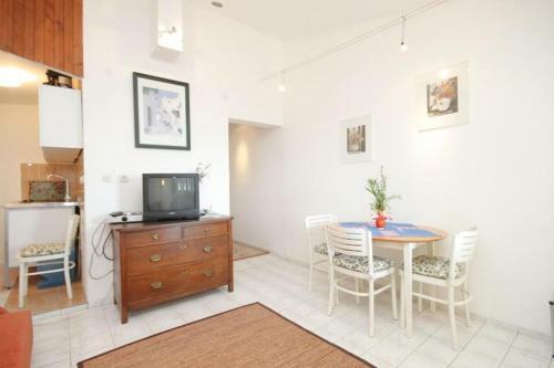 Apartment Liznjan 7224a