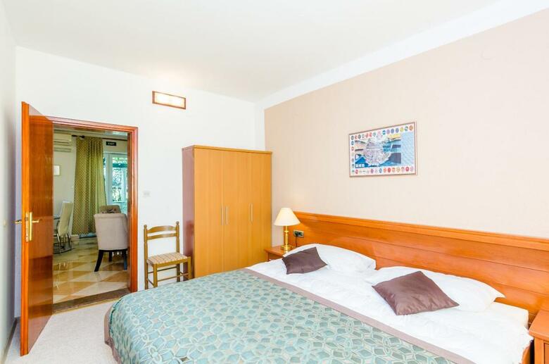 Apartments Nicol