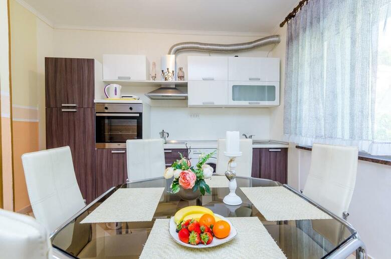 Apartments Nicol