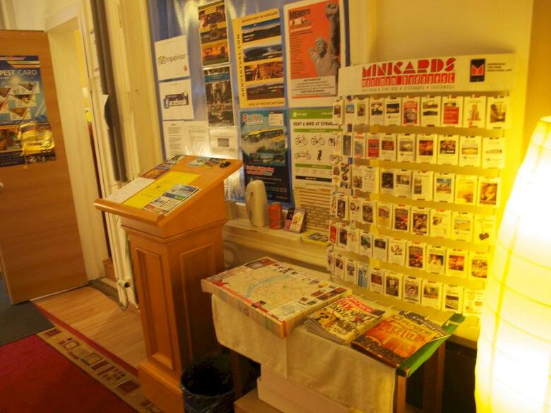 Residencia Europa Centerpoint Guesthouse