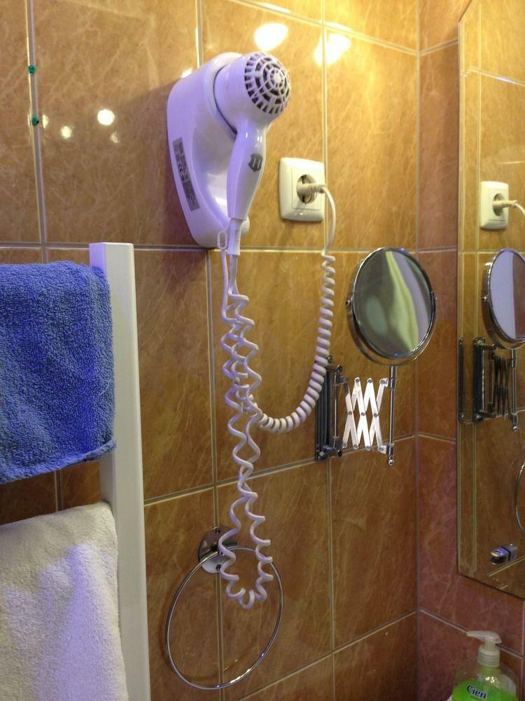 Residencia Europa Centerpoint Guesthouse