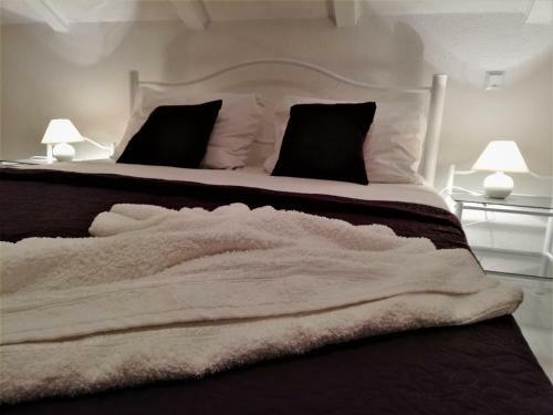 Hostal Rooms Mirabella