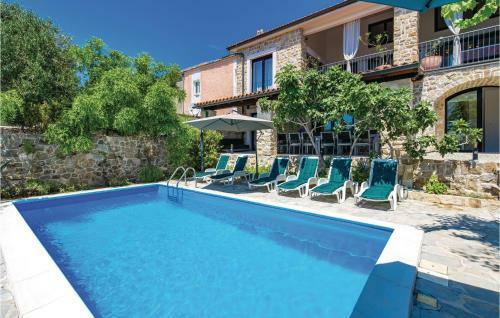 Holiday Home Kampor I
