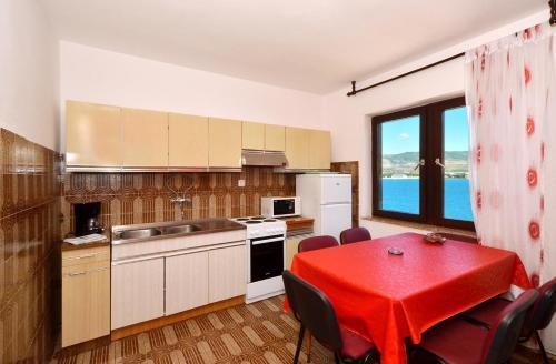 Apartment Arbanija 8651d