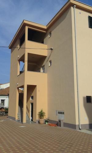 Apartments Robi