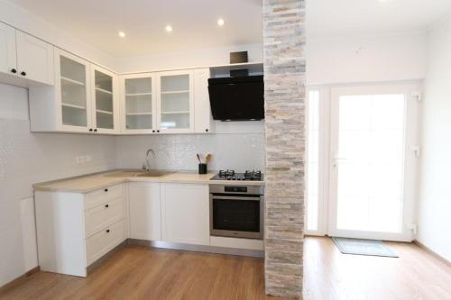 Apartments With A Parking Space Novalja (pag) - 9327