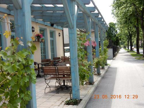 Hostal Guest House Parma