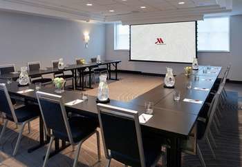 Hotel Marriott Suites O'hare