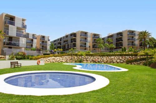 Rentalmar Paradise Family Apartment