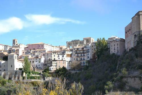 Apartamentos Cuevas Del Escardillo