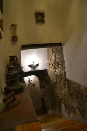 Apartamentos Cuevas Del Escardillo