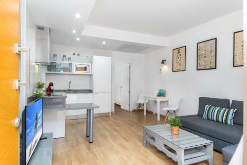 Apartamentos Tribuna De Los Pobres