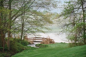 Hotel Turf Valley Resort