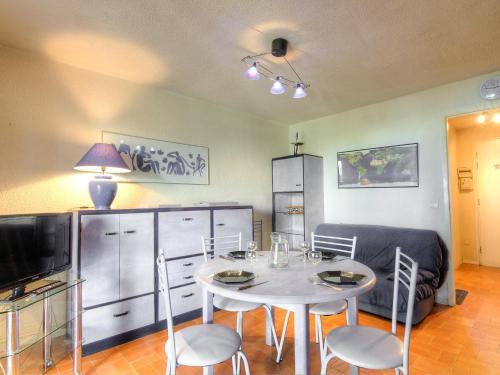 Apartamento Holiday Home Marina 1.3