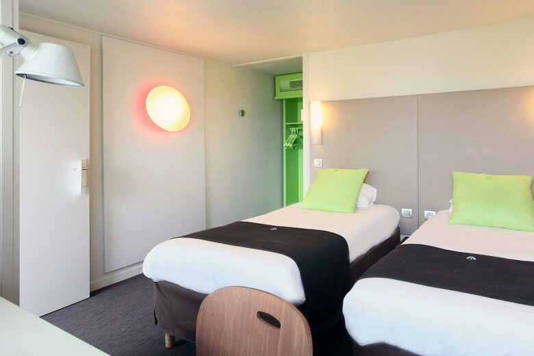 Hotel Campanile Angers Ouest - Beaucouz�