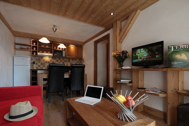 Aparthotel Chalet Des Neiges : La Cime Des Arcs