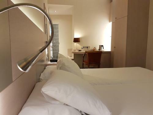 Hotel Best Western Le Dauphin Et Le Spa Du Prieur�