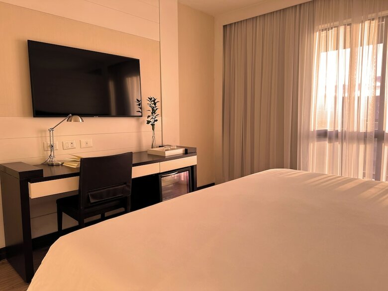 Hotel Kubitschek Plaza