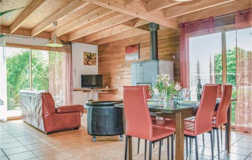 Holiday Home Ploun�our-trez Qr-1627