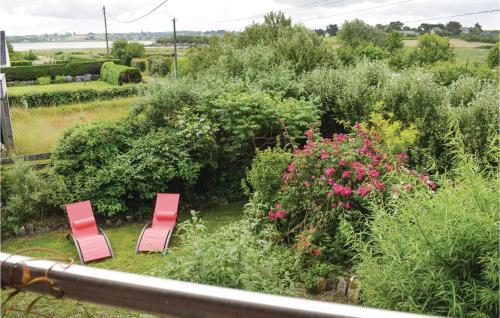 Holiday Home Ploun�our-trez Qr-1627