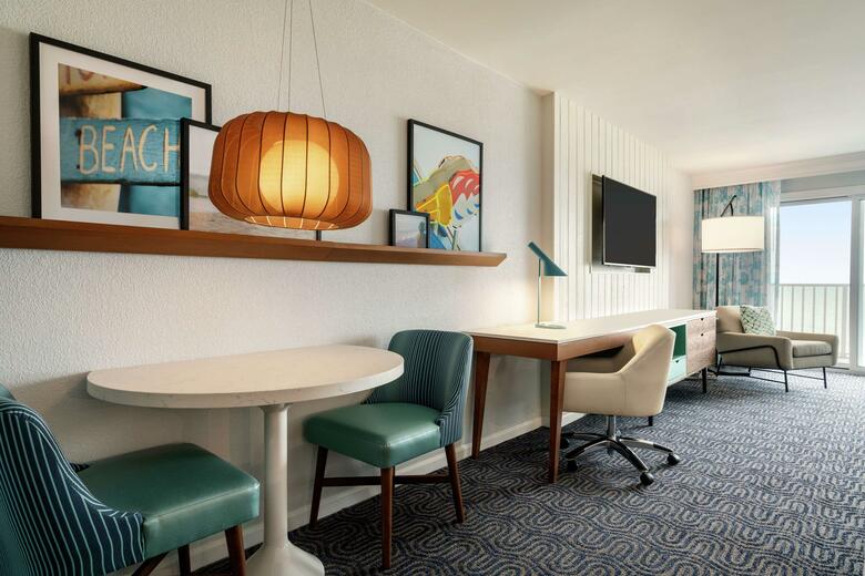 Hotel Quality Inn & Suites Beachfront