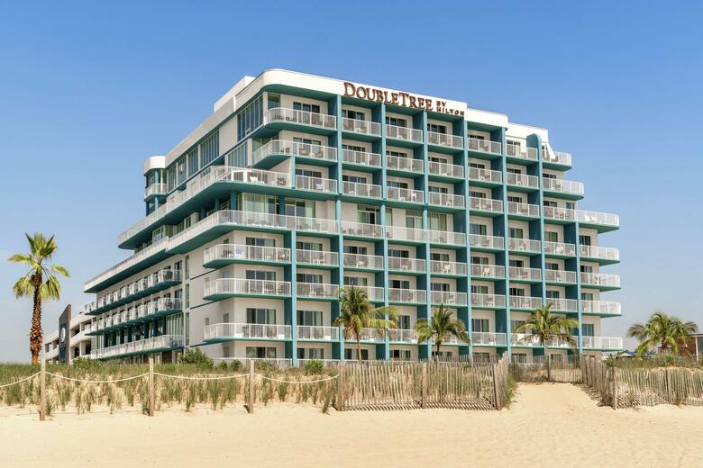 Hotel Quality Inn & Suites Beachfront