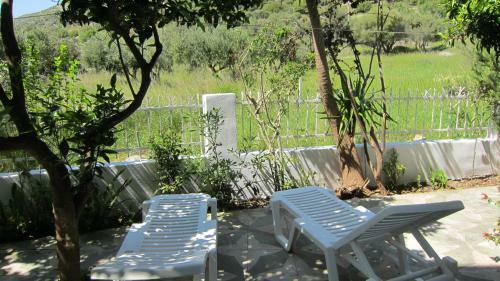 Hostal G. Sandalis Hotel