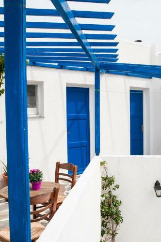 Hotel Manousos' Rooms