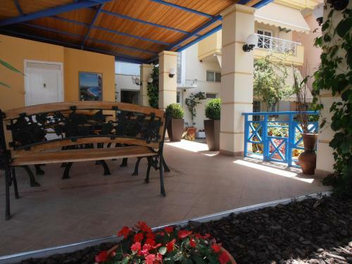 Aparthotel Oasis