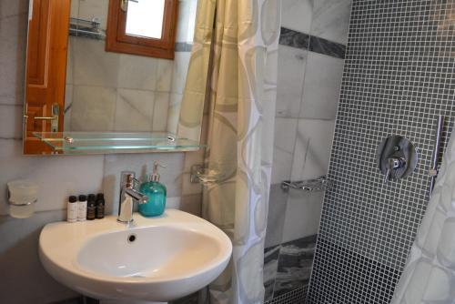 Apartamento Anemomilos Suites