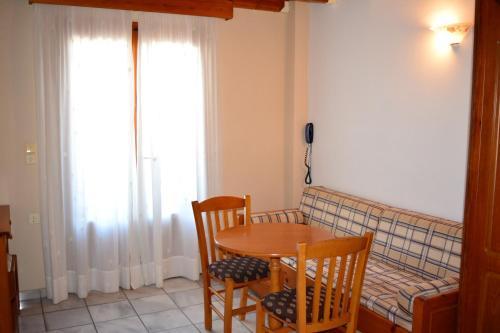 Apartamento Anemomilos Suites