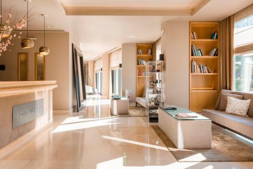 Hotel Somewhere Vouliagmeni