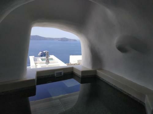 Hostal Iriana Apartments