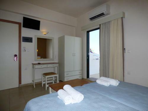 Camelia Studios & Apartments