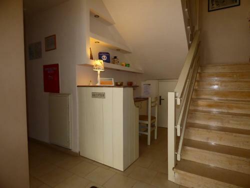 Camelia Studios & Apartments
