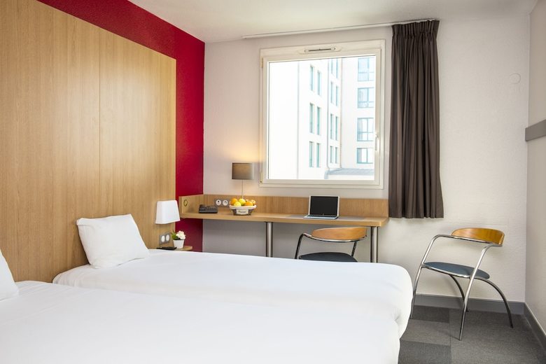 Hotel B&B La Rochelle Centre