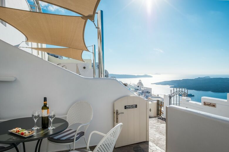 Hotel Angel Luxury Suites